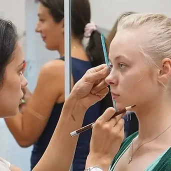 Online eyebrow architecture BrowXenna basic course