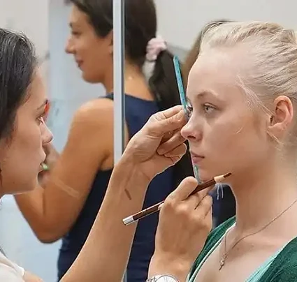 Online eyebrow architecture BrowXenna basic course
