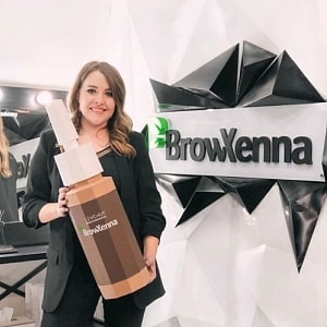 Become a BrowXenna® Brand Trainer 